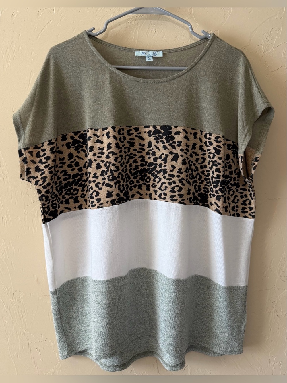 She + Sky Olive and Cream Short Sleeve Top with Leopard Band